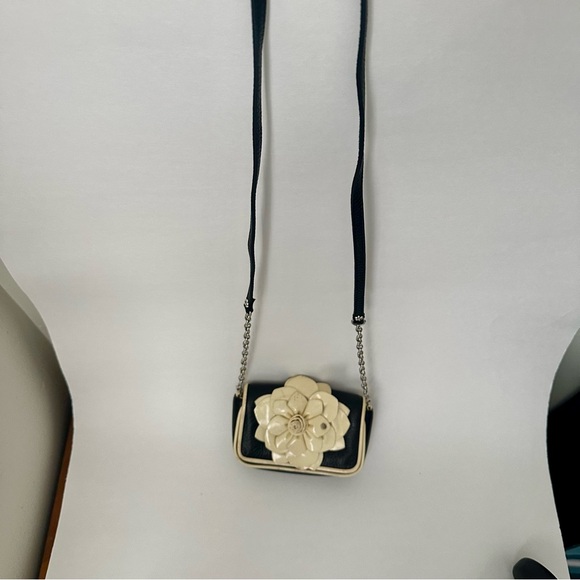 Vintage Brighton Leather Mini Stitched Flower Adjustable Crossbody Purse - Picture 2 of 16